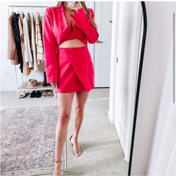 ZARA Blazer Cutout Dress Hot Pink Size XS Blogger Favorite - Picture 2 of 8